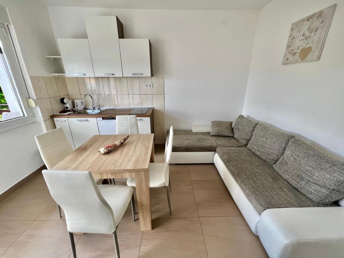 Apartman Velly Jadranovo Kültér fotó